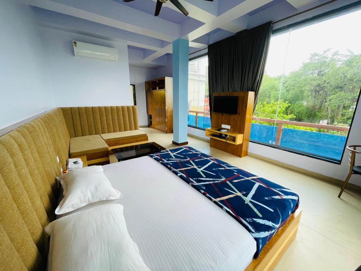 Natural Resort Panhala Экстерьер фото