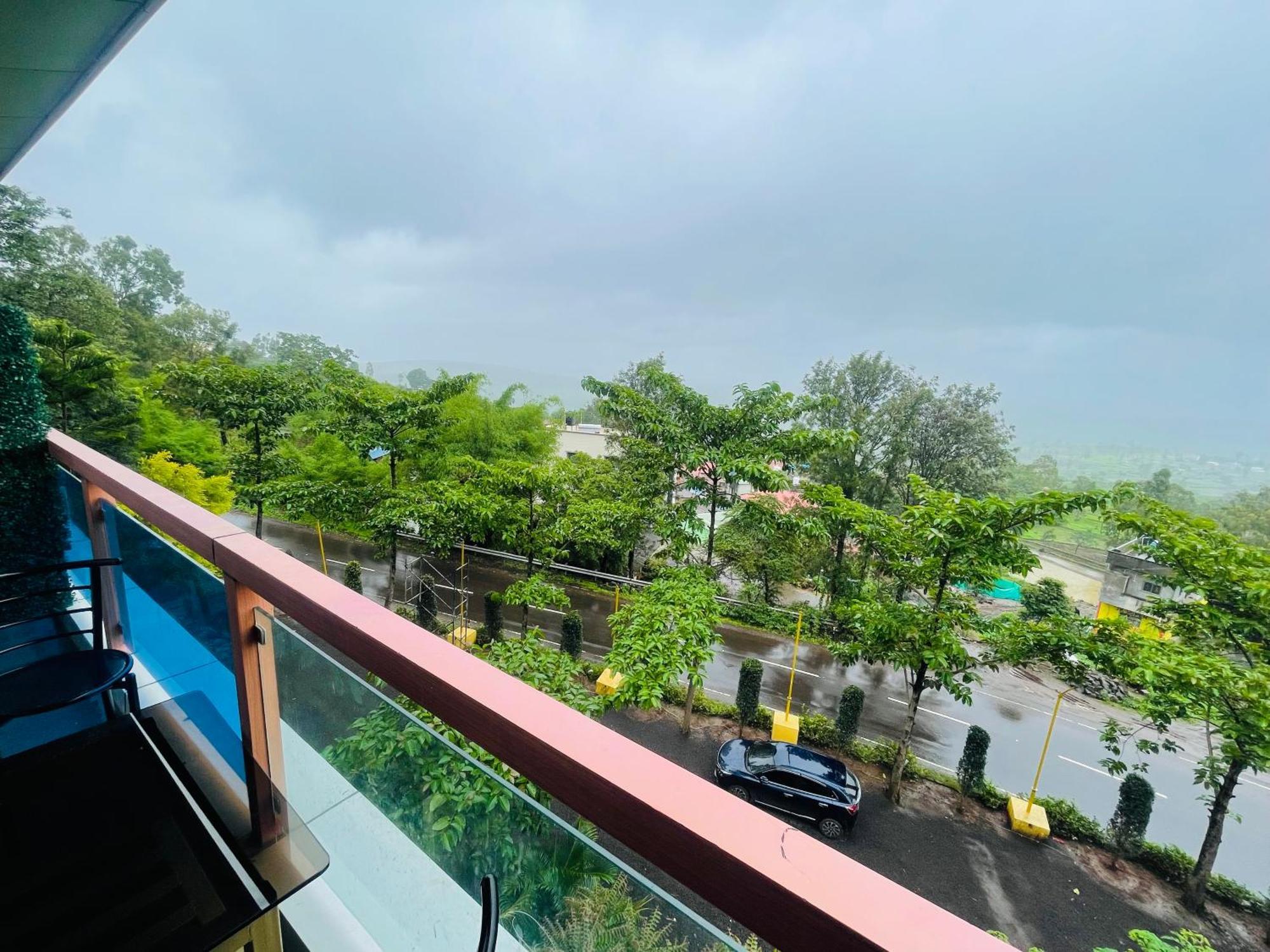 Natural Resort Panhala Экстерьер фото