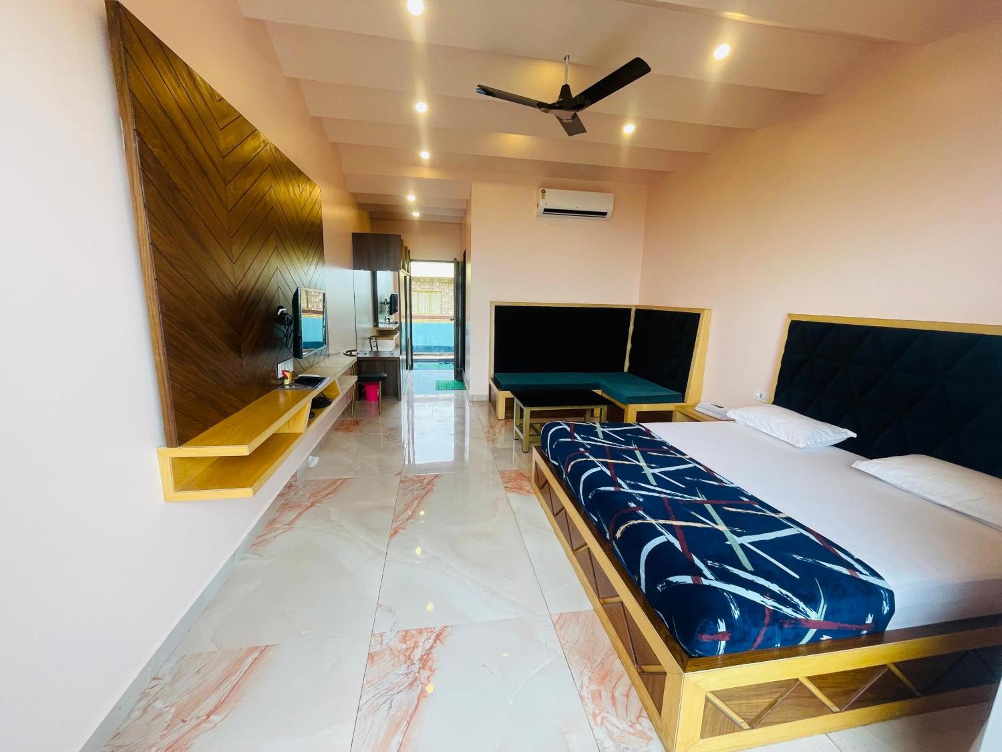 Natural Resort Panhala Экстерьер фото