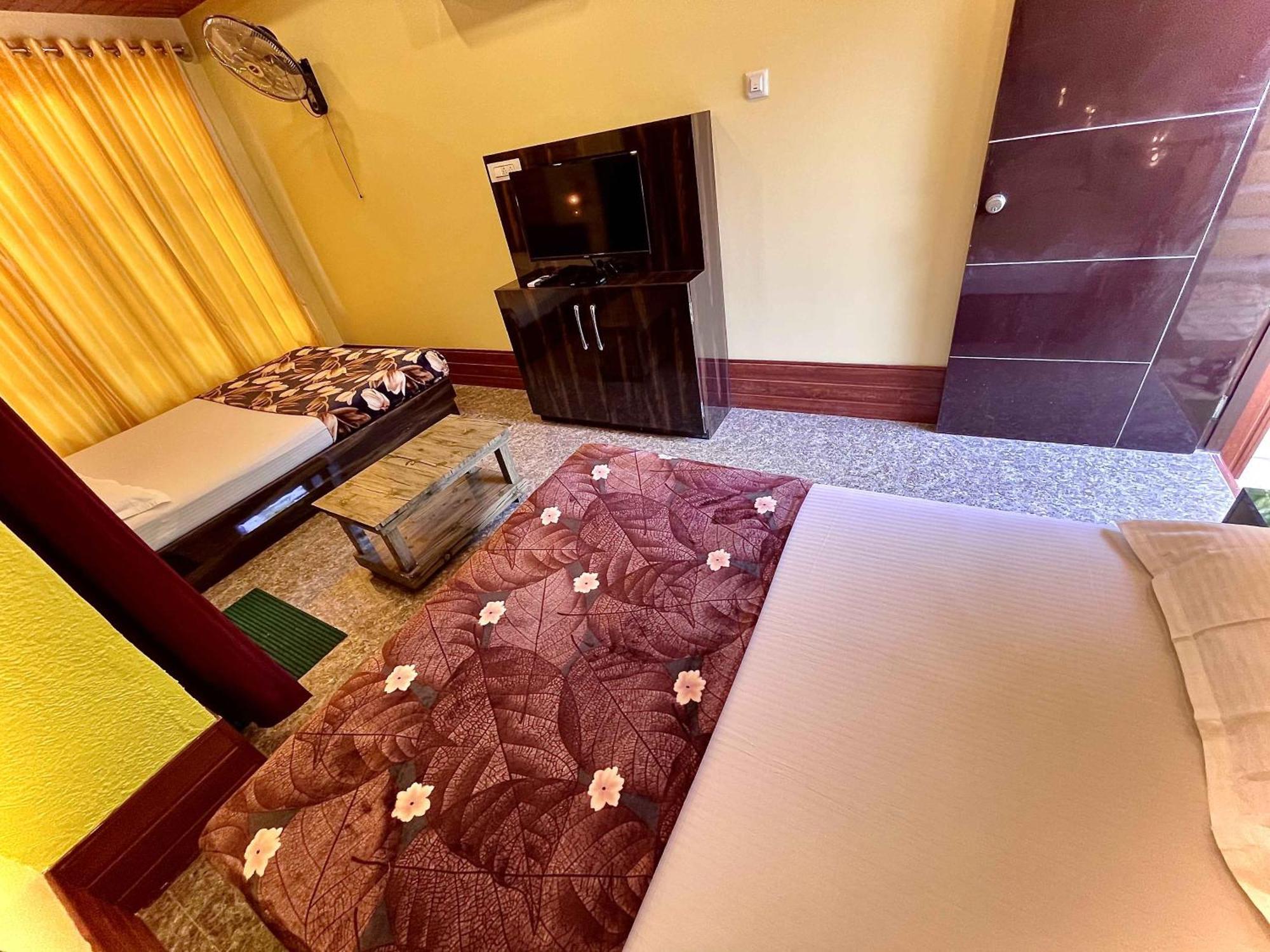 Natural Resort Panhala Экстерьер фото