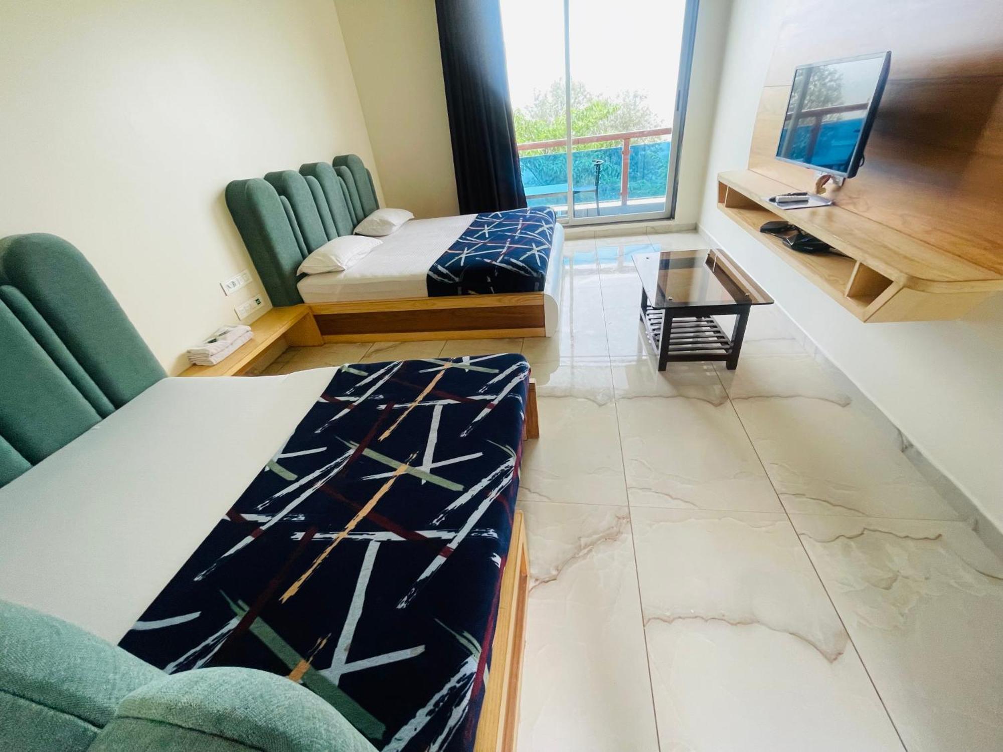 Natural Resort Panhala Экстерьер фото