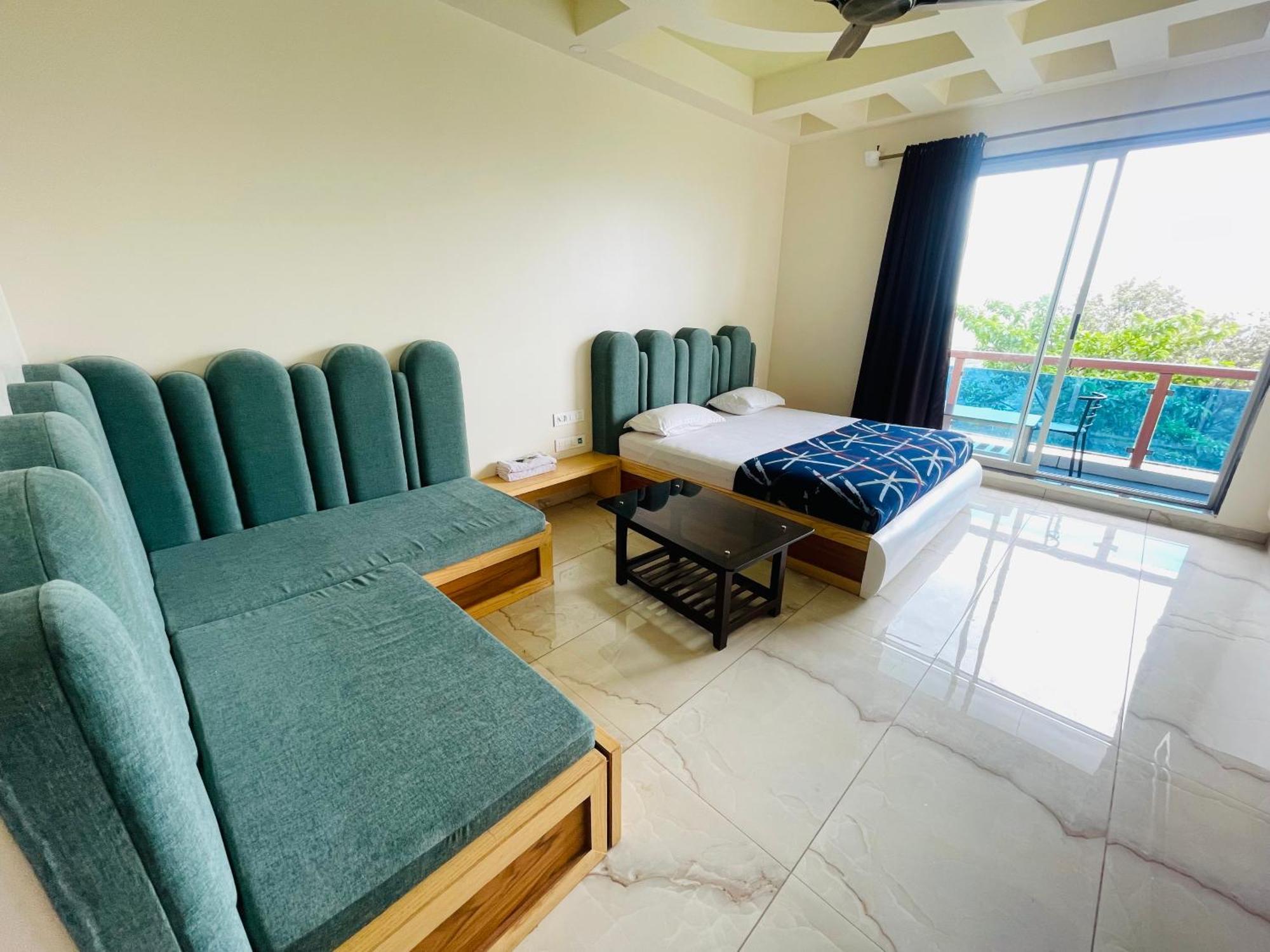 Natural Resort Panhala Экстерьер фото