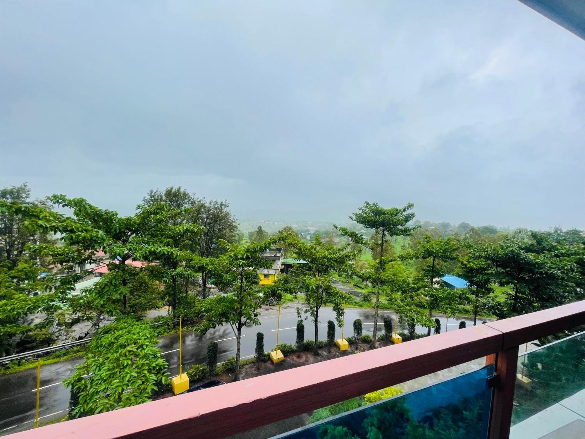 Natural Resort Panhala Экстерьер фото