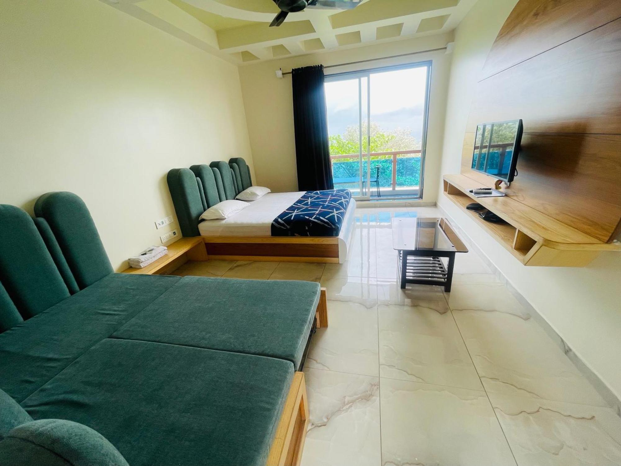 Natural Resort Panhala Экстерьер фото