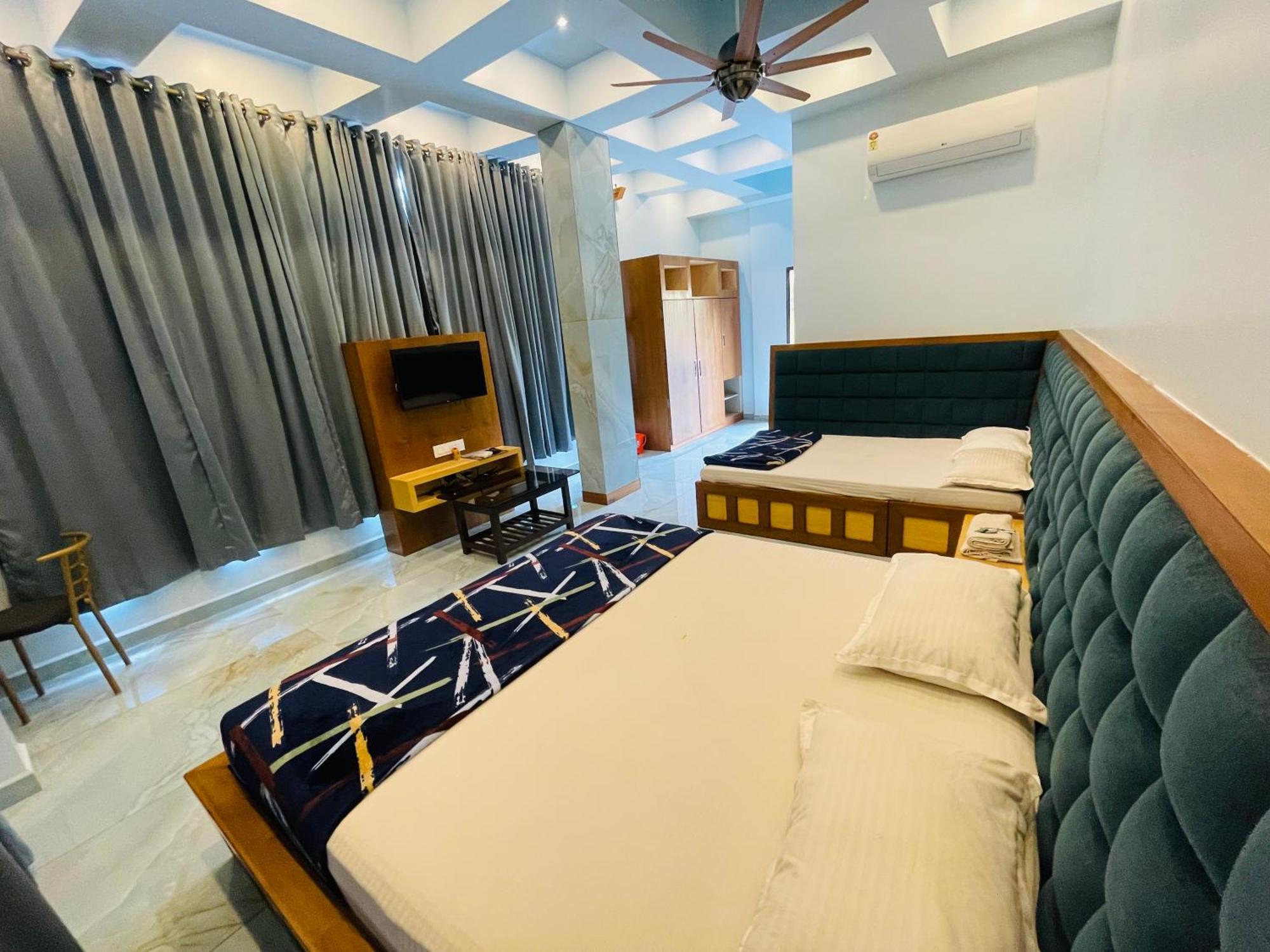 Natural Resort Panhala Экстерьер фото